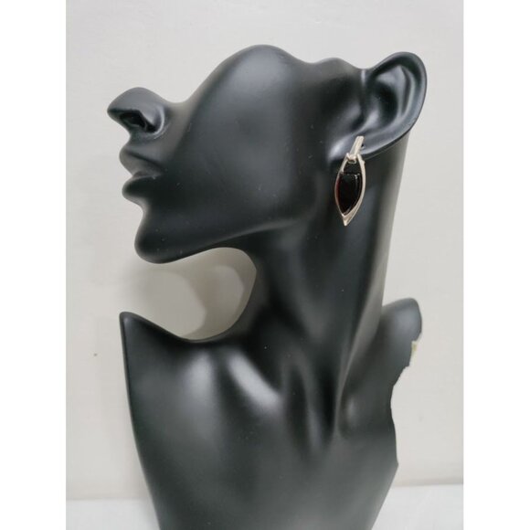 Vintage Silver and Baltic Amber Small Dangle Earrings - Picture 9 of 11